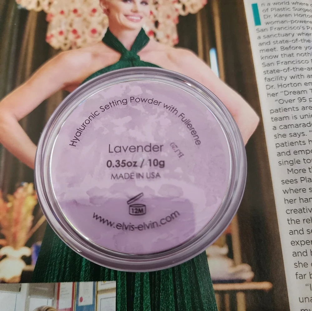 Elvis + Elvin Hyaluronic lavender setting powder with fullerene BNIB BNWT